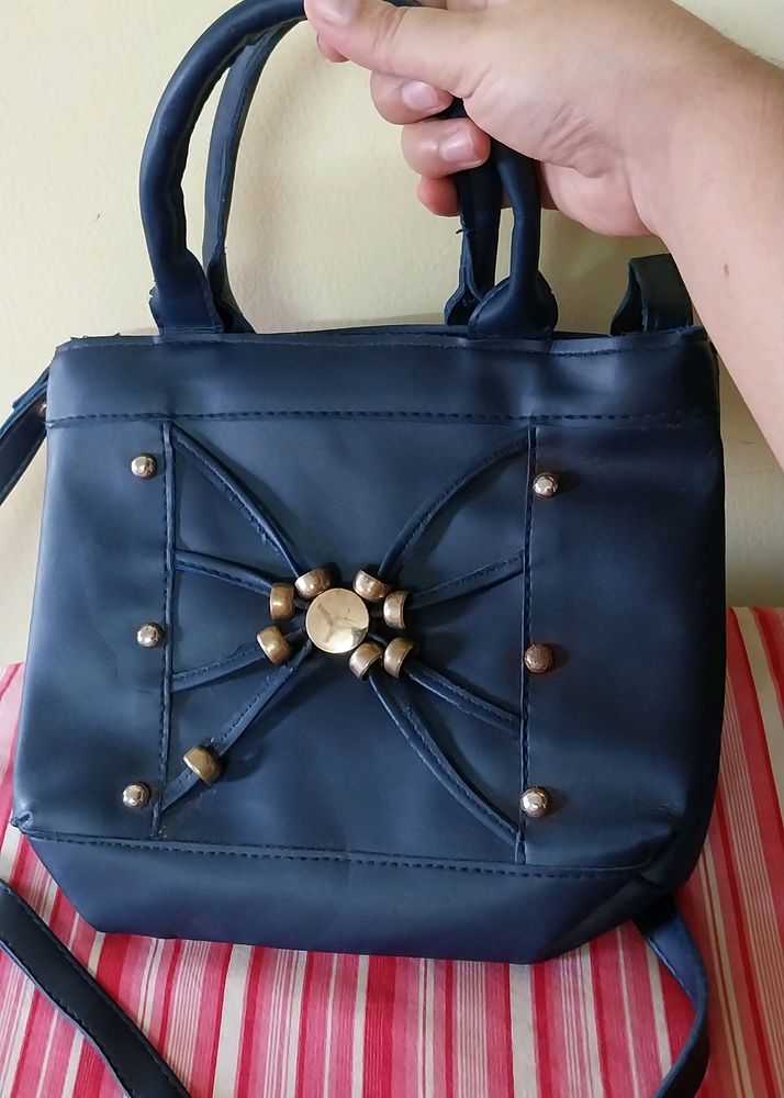 Blue Slingbag .