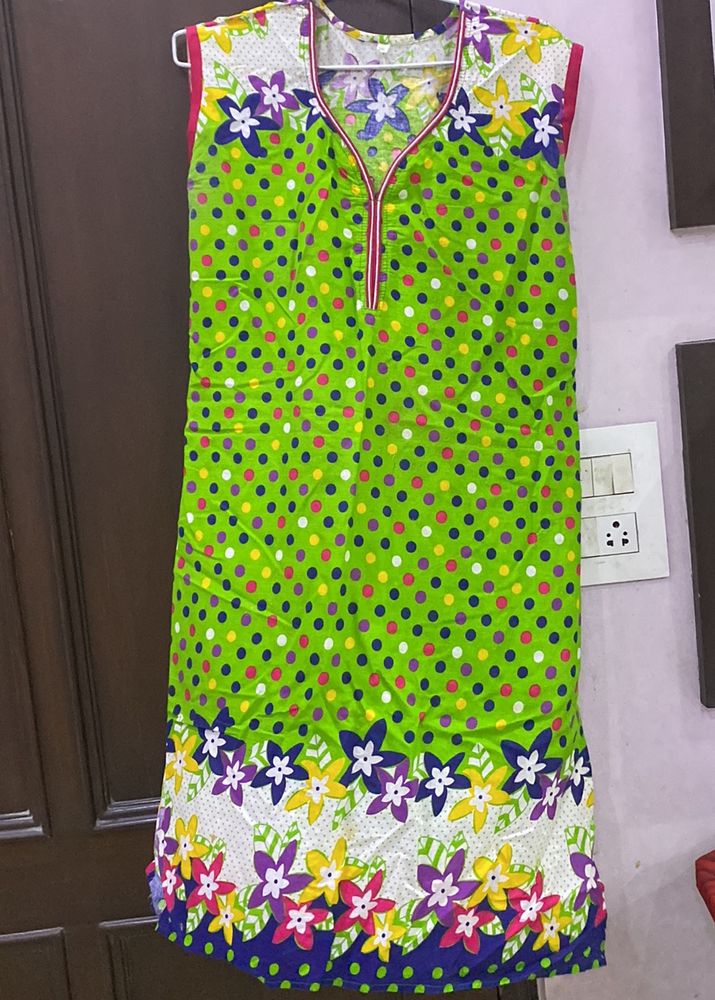 Beautiful Flower Print Kurti Is Here