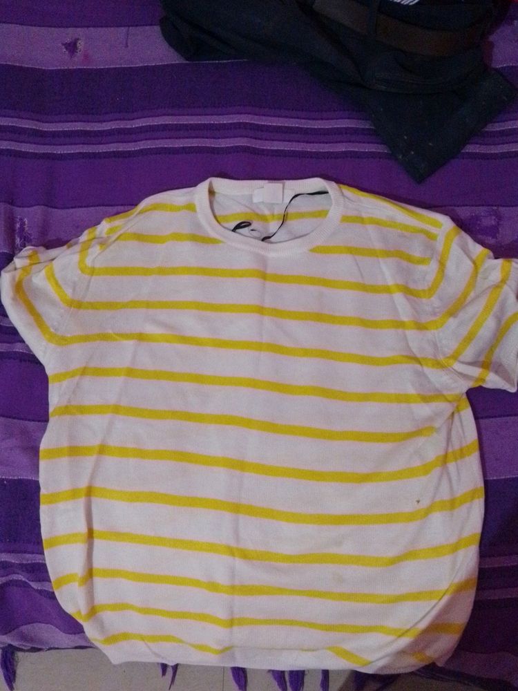 H&M Yellow & White Top