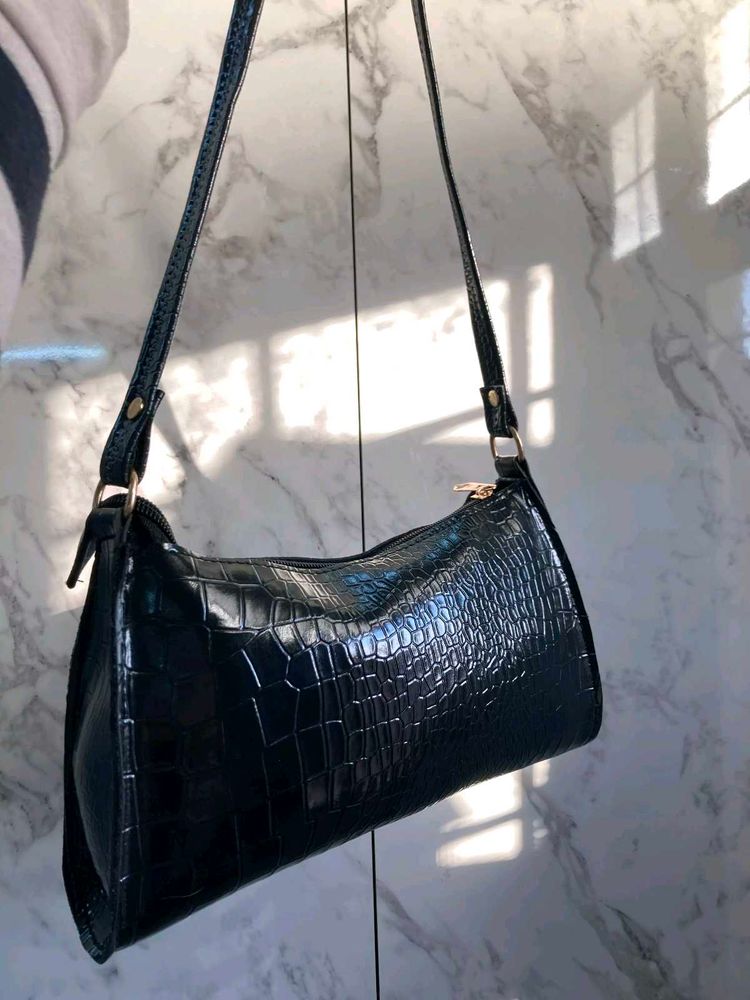 Black Shoulder Bag