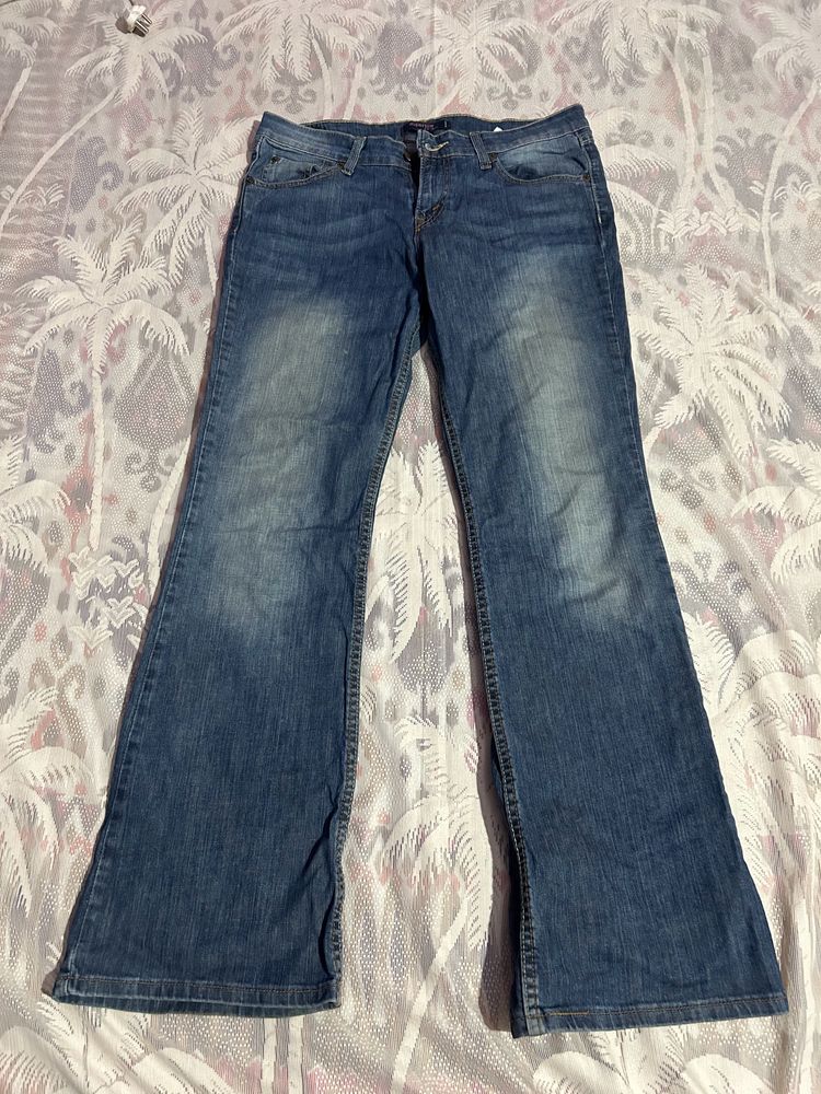 Y2K Flare jeans