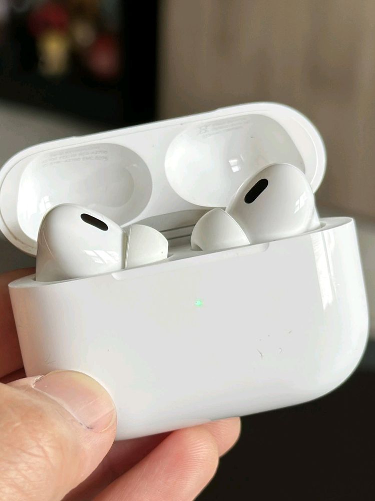 AIRPODS PRO