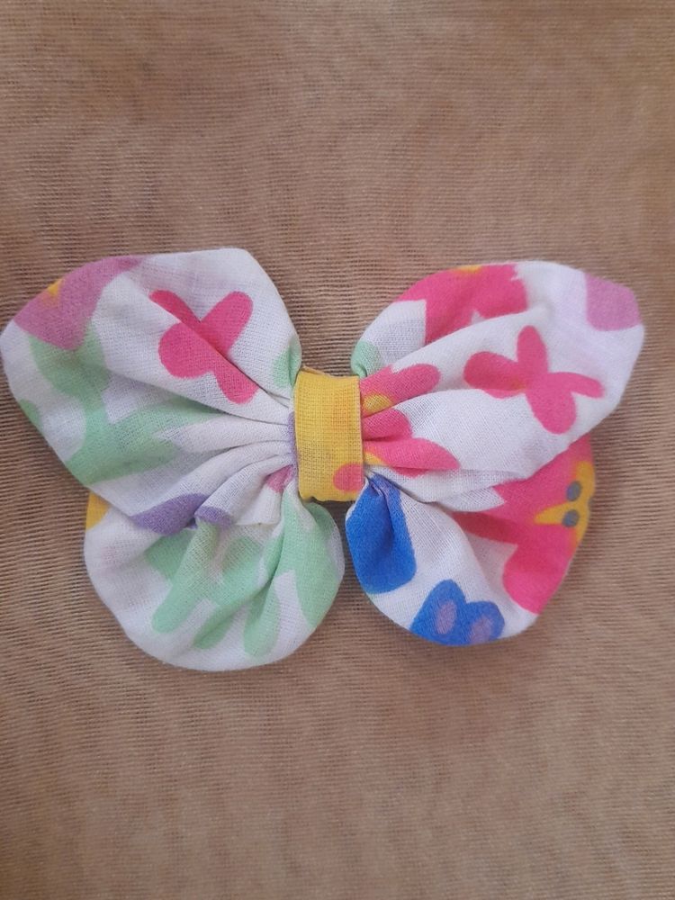 🦋 Hair Clip