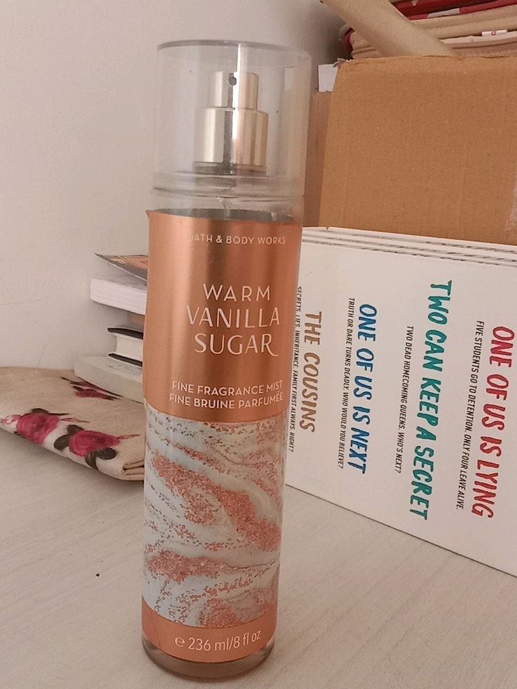 Bath And Body Works Mist "Warm Vanilla Sugar".