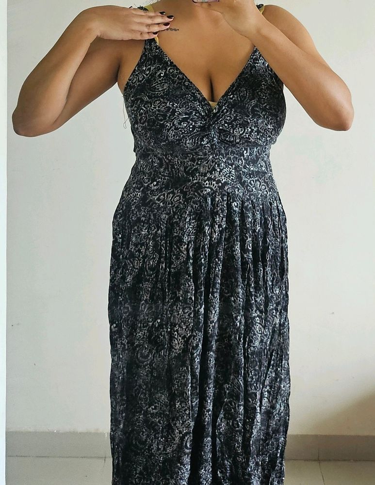 Front Knot Maxi Dress