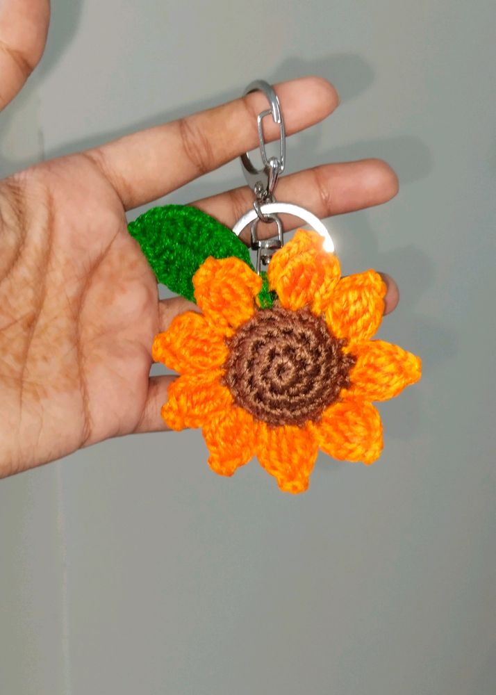 Crochet Sunflower Keychain 🌻💕