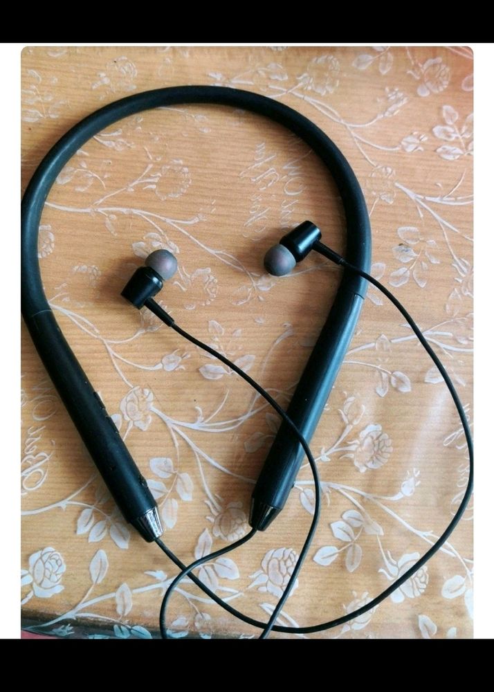 iTek Bluetooth Headphones For Sale