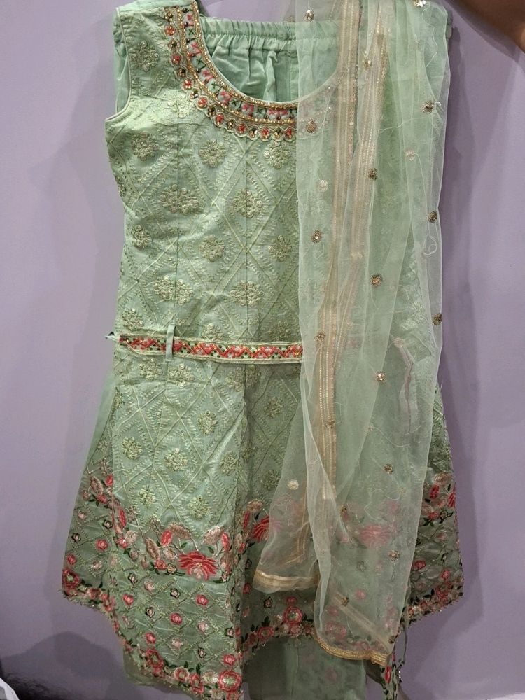 Kurts Set With Duppata And Sharara