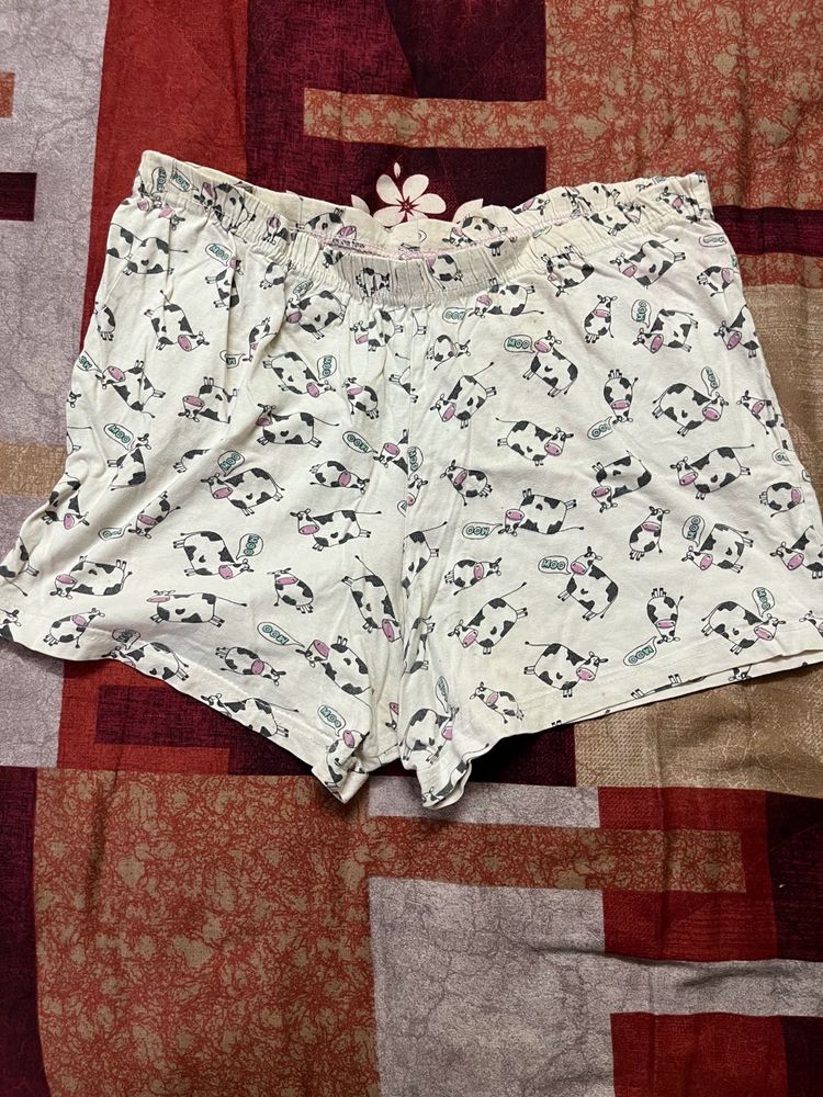 Women Cow Printed Shorts