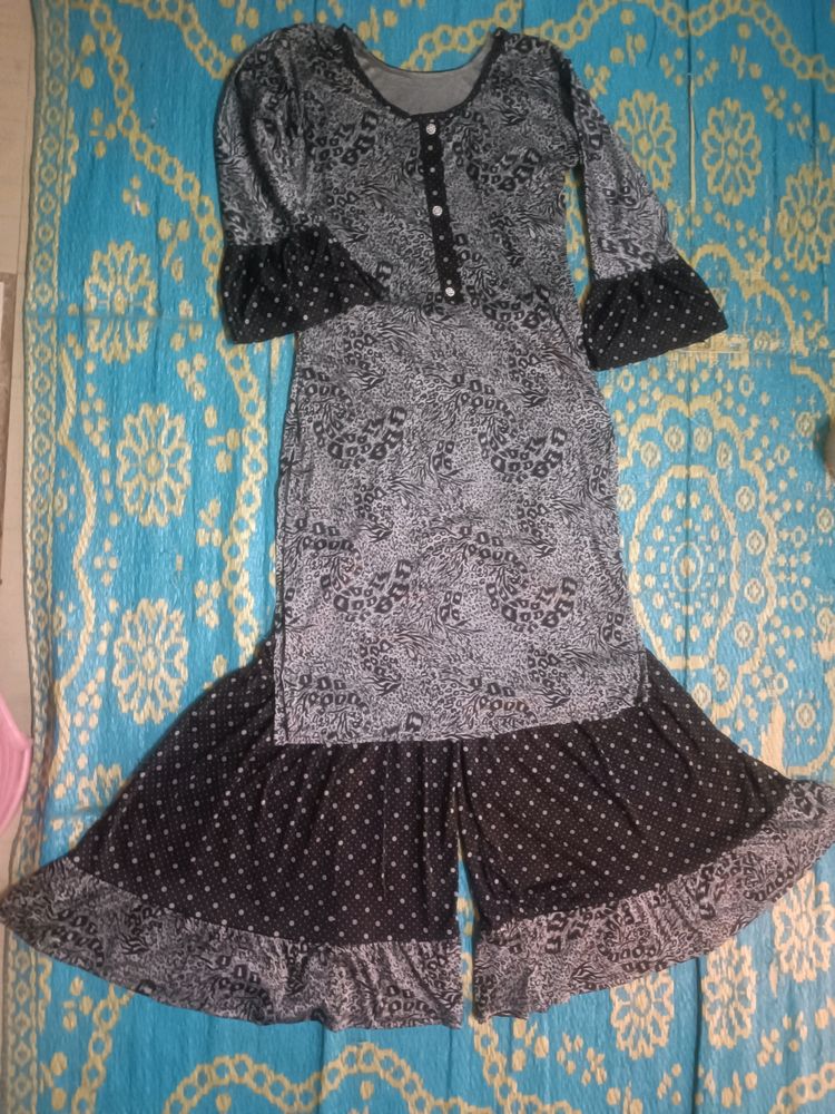 Kurti With Garara