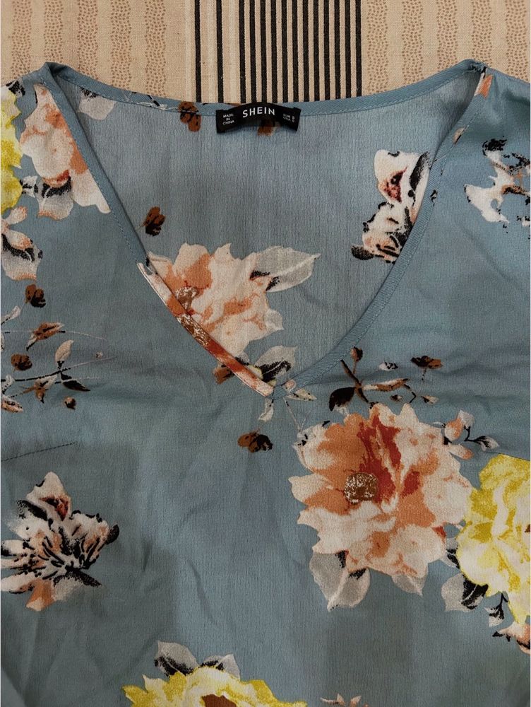 Blue Floral Full Sleeves Top