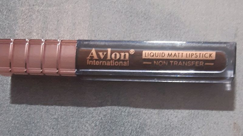 Avlon International Liquid Matt Lipstick