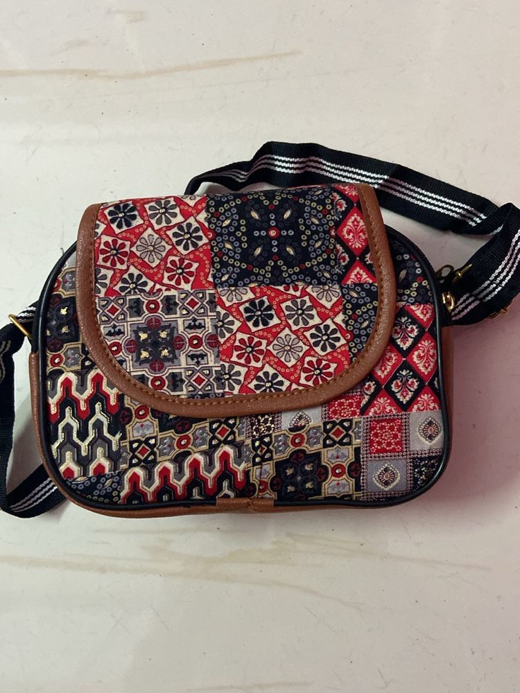 Trending Printed Sling Bag Side Purse