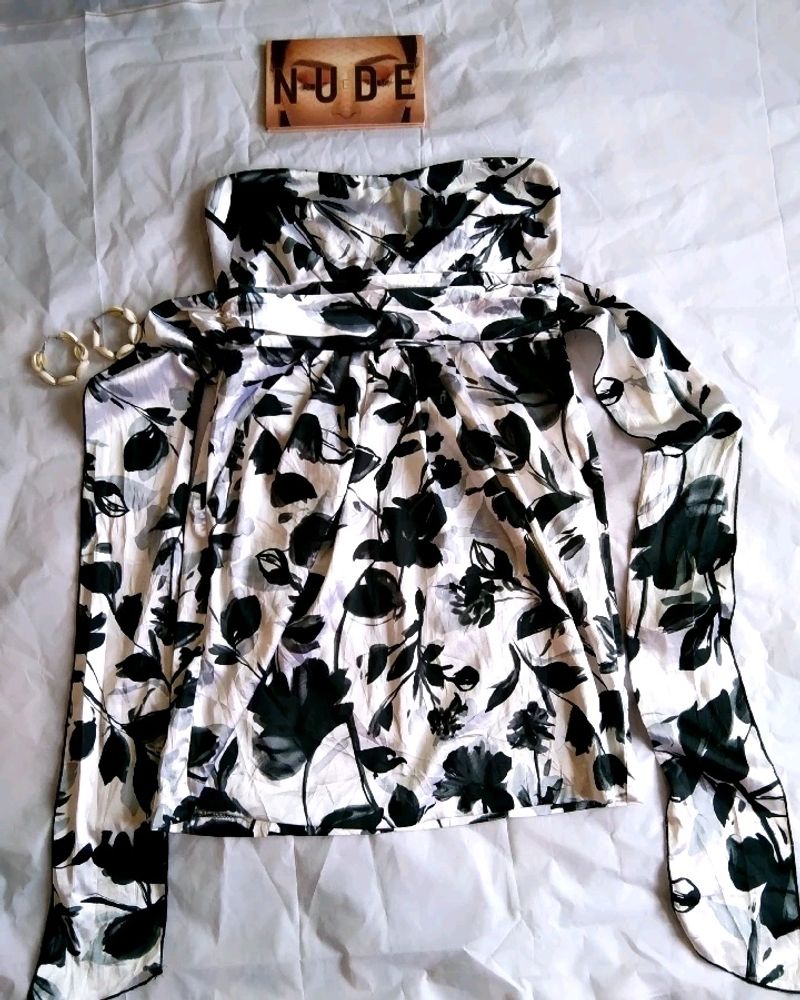 Beautiful Black And White Flower Print Dress