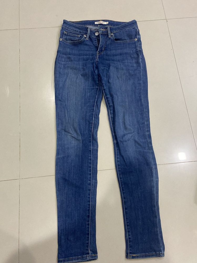 Levis Size 27 Skinny Jeans