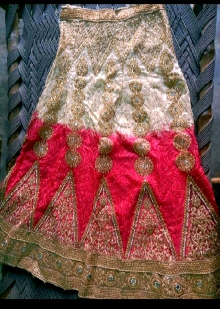 Lahnga Blouse With Dupatta