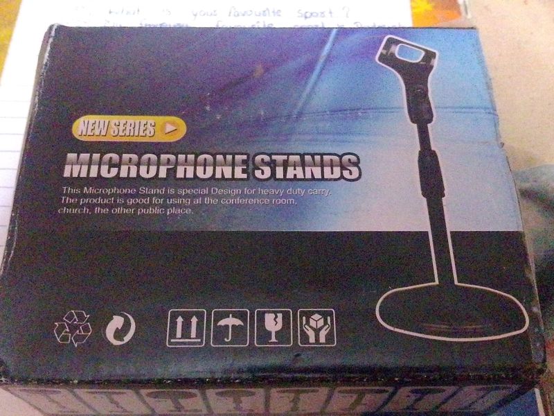 Mobile Stand With Aroma Headphone+ Battery Free