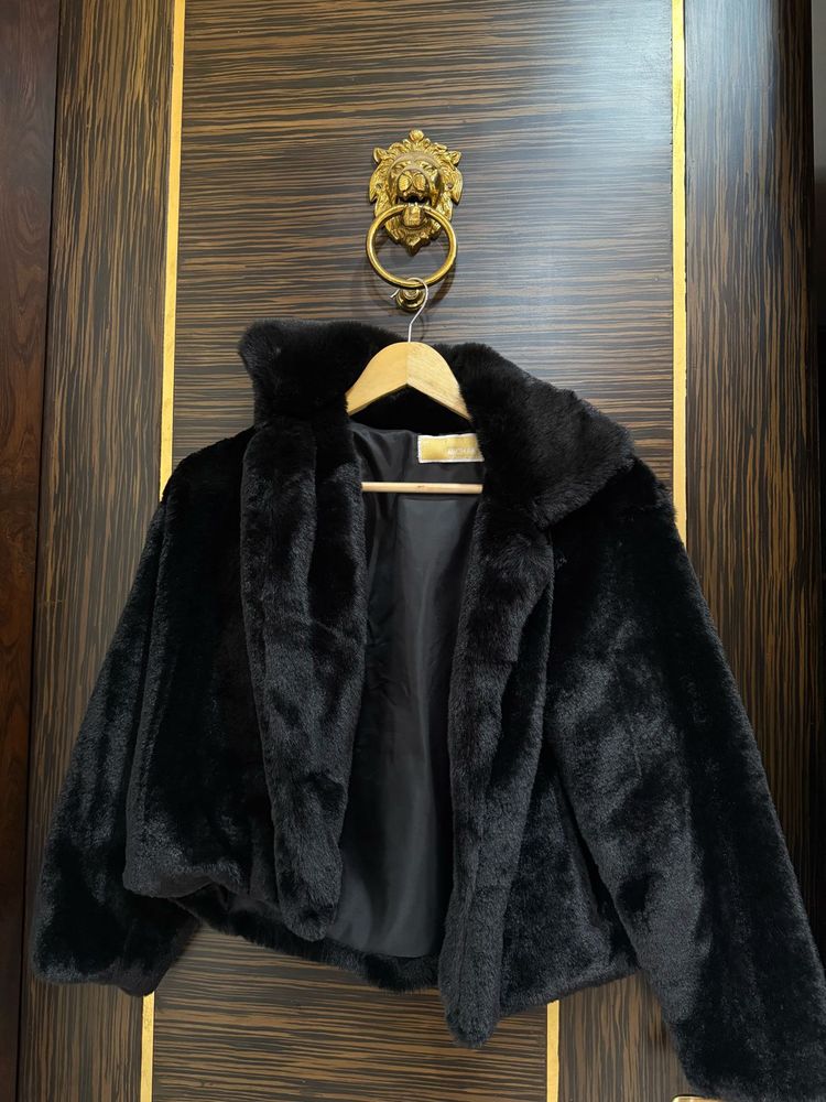 Regret Or buy BLACK FAUX COAT