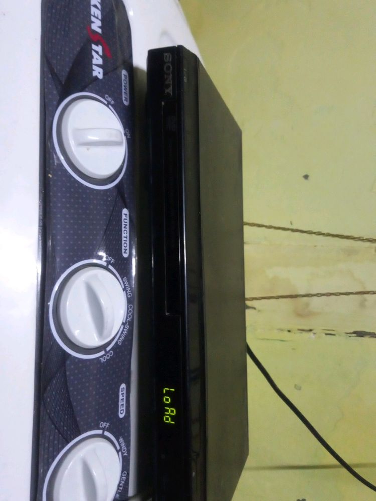 SONY DVD PLAYER