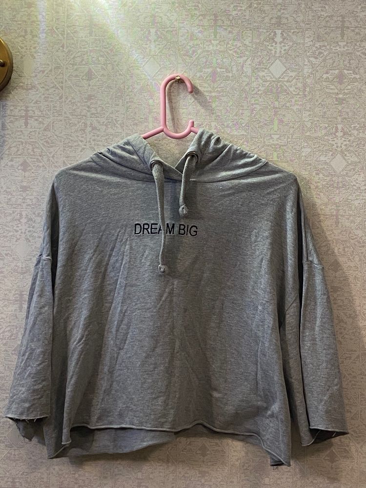 H&M Light Grey Sweatshirt