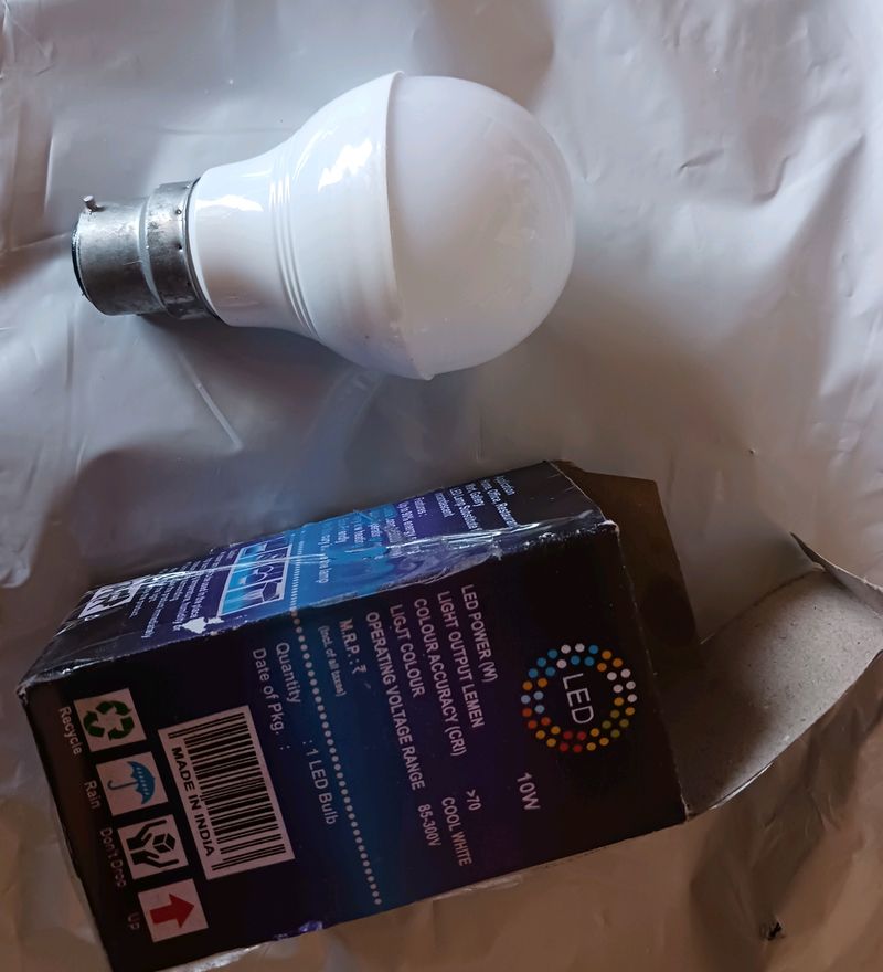 *Cash Offer Buy One Get 1 Free* New 10W LED Bulb