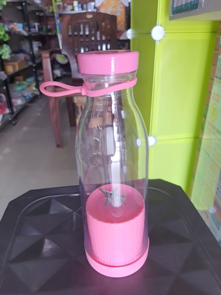 Bottle Shape Rechargeable Juicer