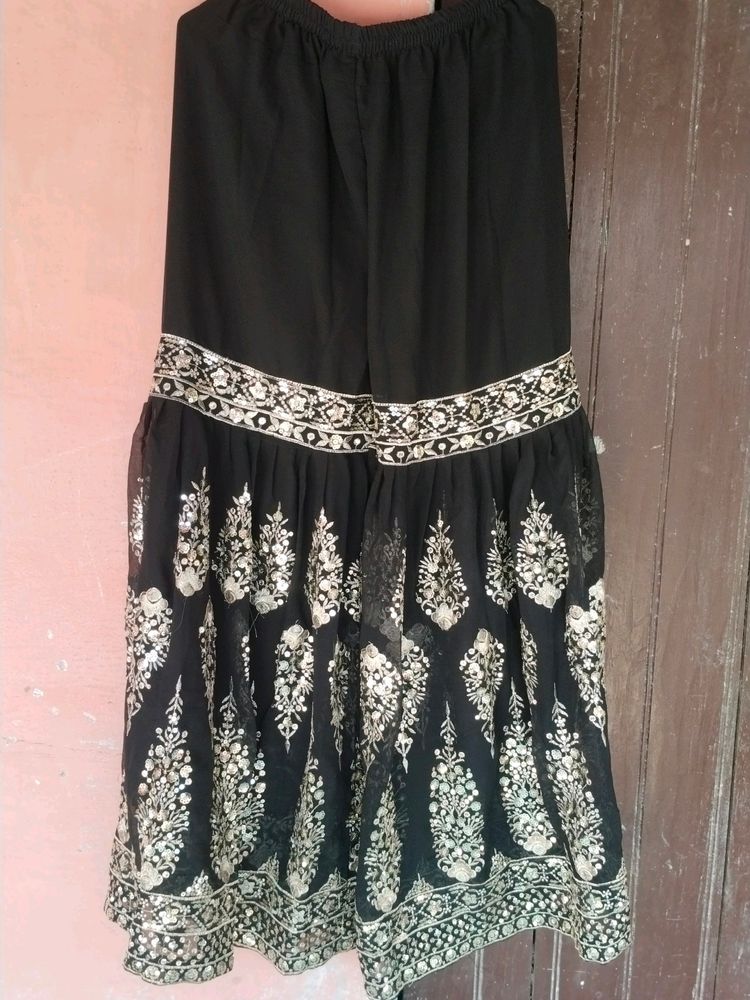 Comfortable Black Kurti Plazo