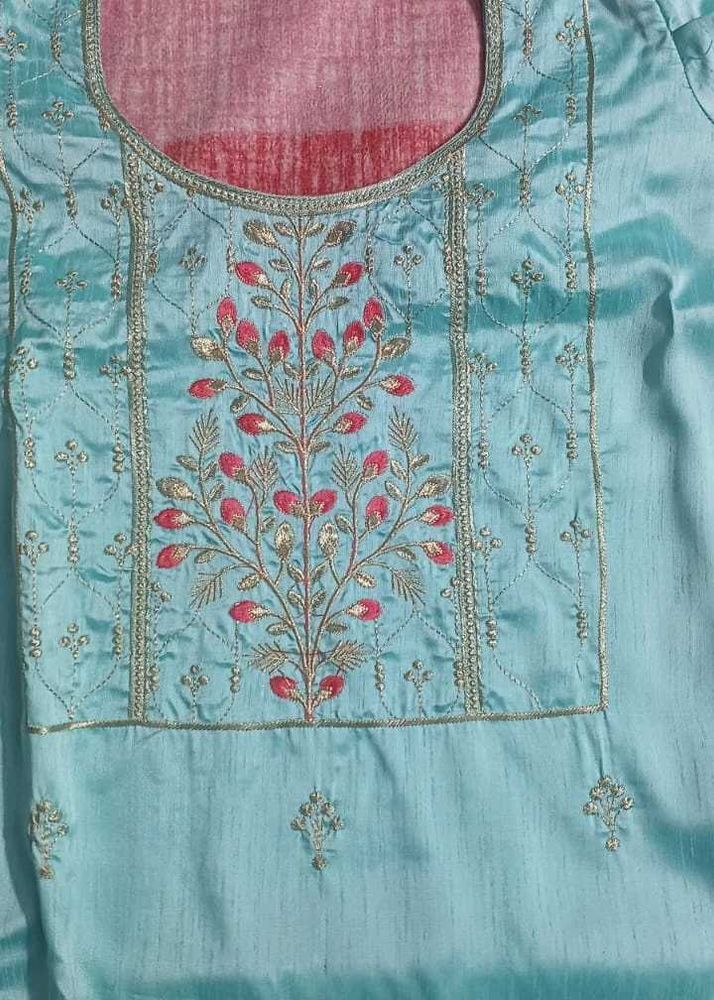 Embroidery Suit With Plazo