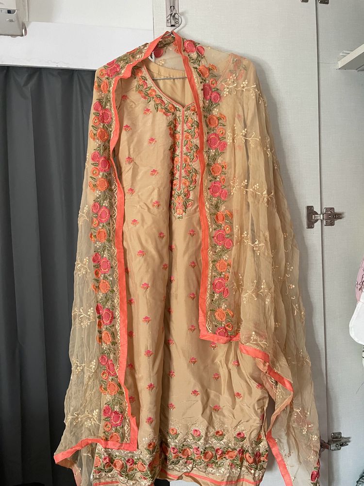 Cotton Dress With Elegant Thread Work