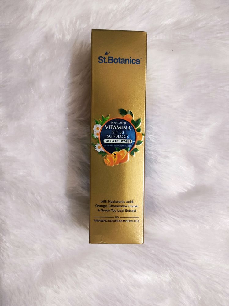 St. Botanica Vitamin C Sunscreen