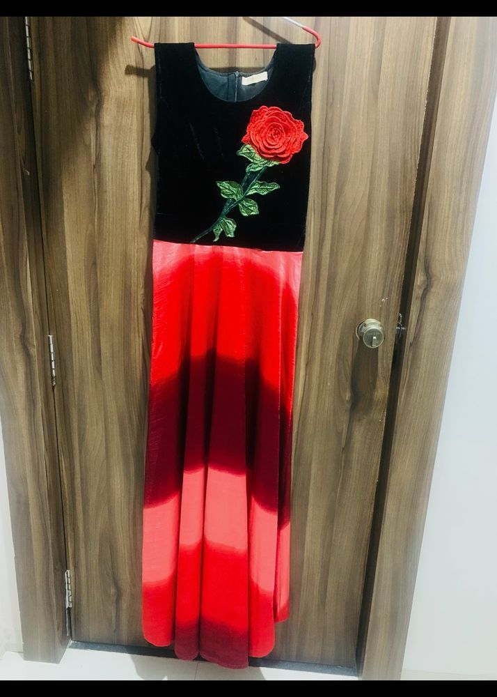 Affordable Red-black Gown