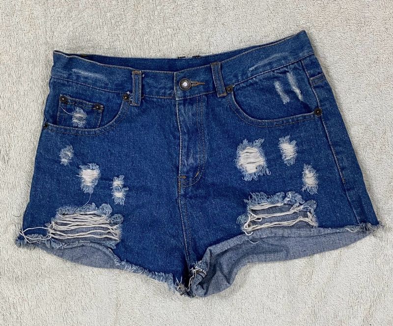 ripped torn denim shorts