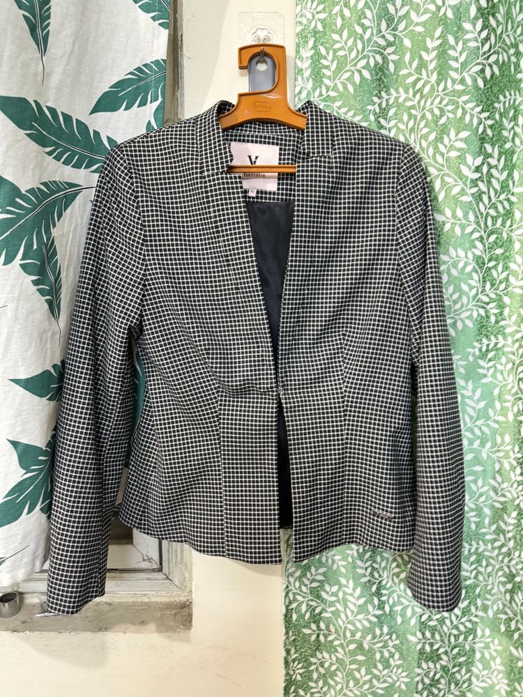 Formal/Casual Blazer By vanheusen