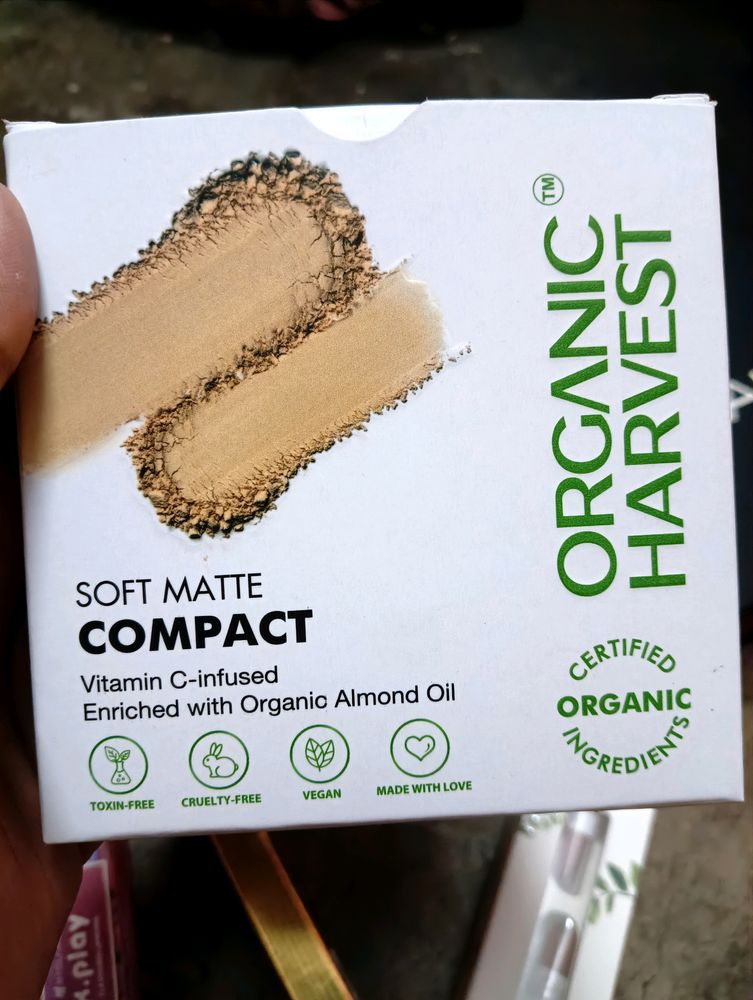 Organic Harvest Compact Warm Tan ✨❤️