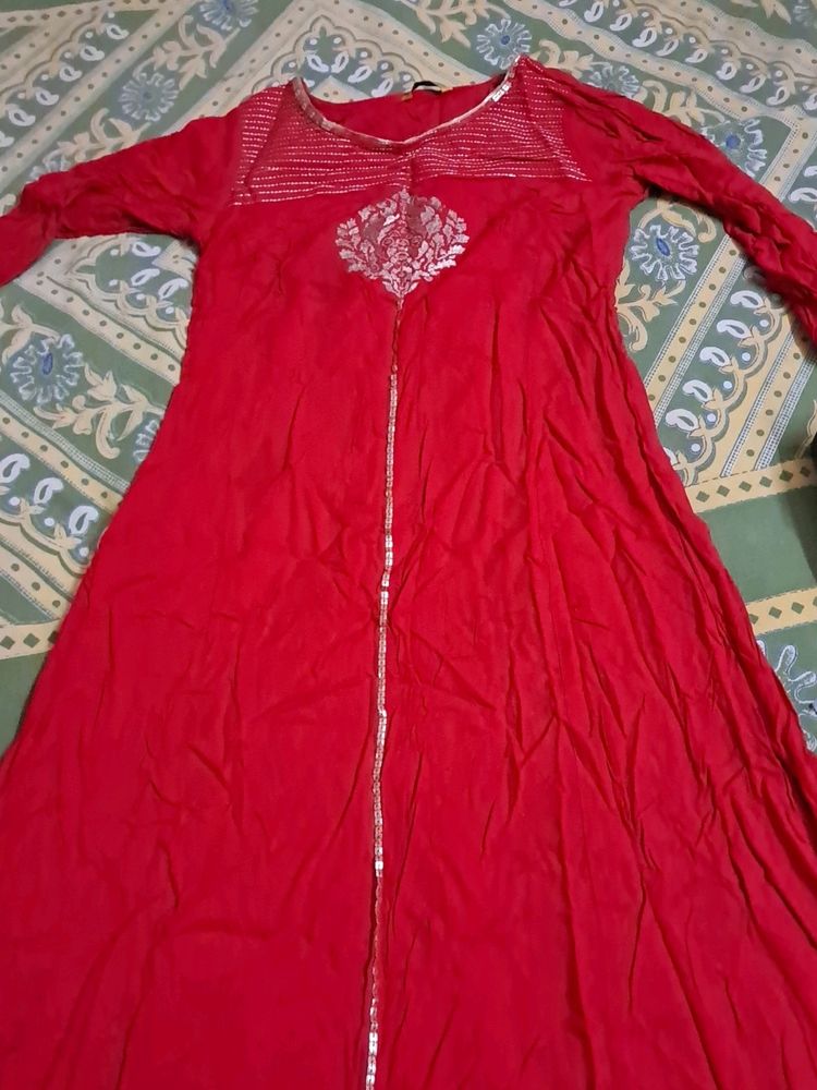 BEAUTIFUL RED COLOR KURTA FROM AURELIA