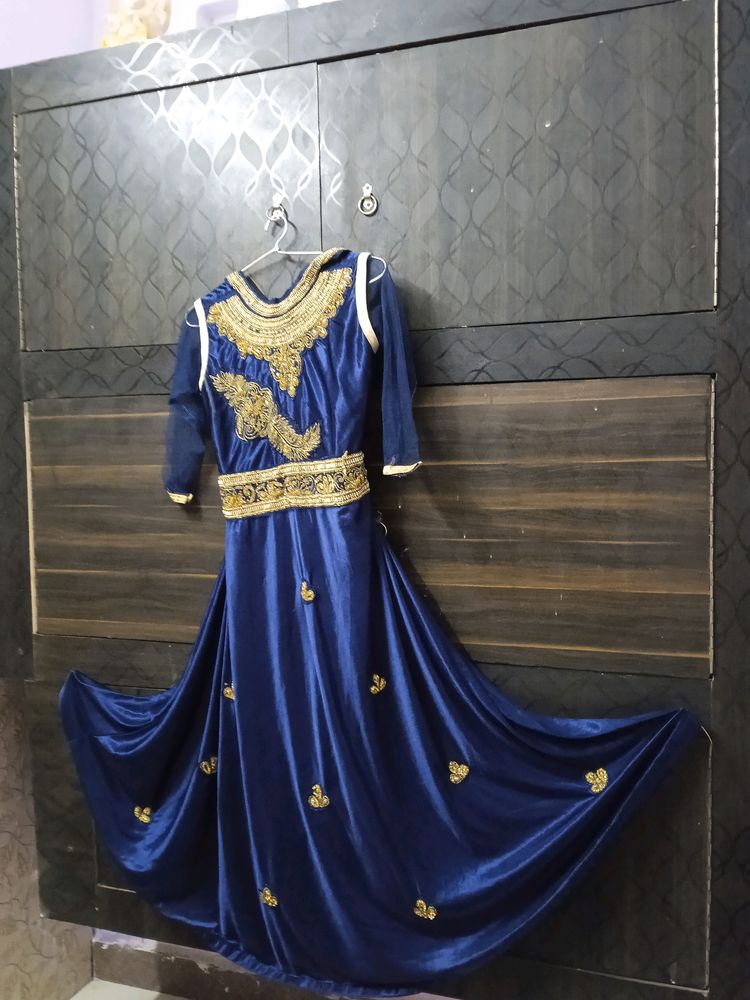 Heavy Beautiful Neby Blue Gown ......!