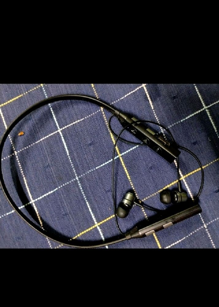 ULOVE NECKBAND FOR SALE !