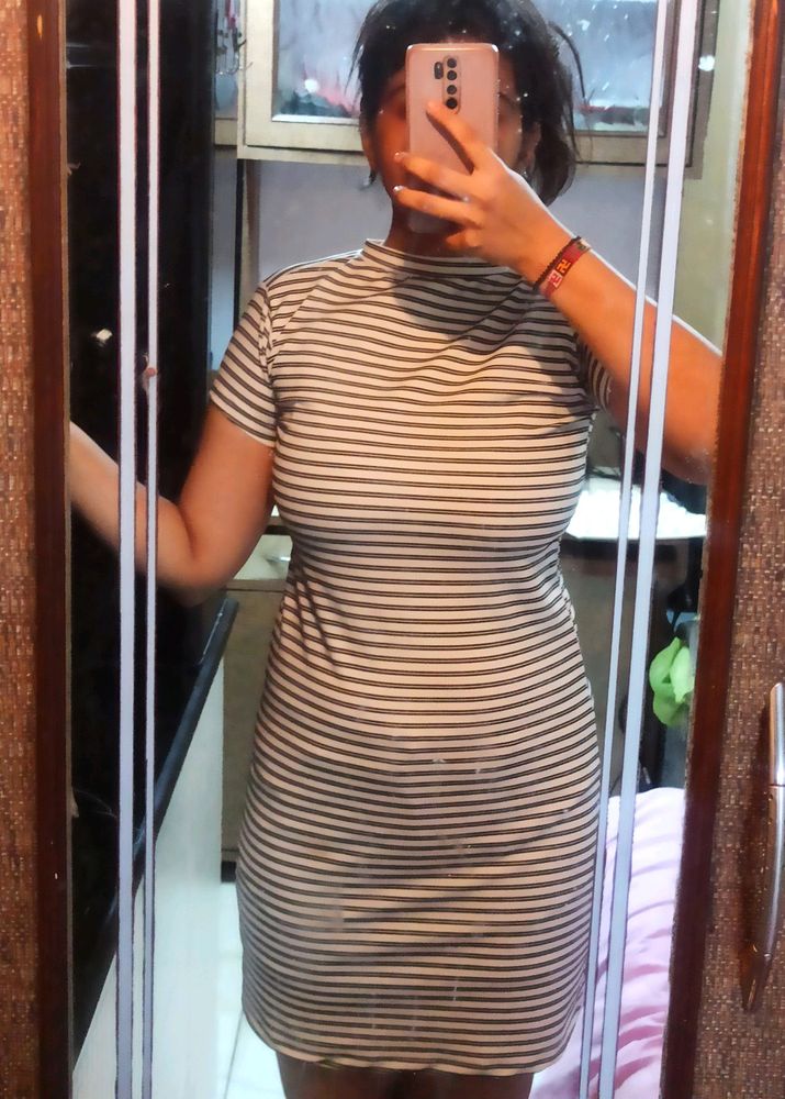 Sassy Stripped Bodycon Dress