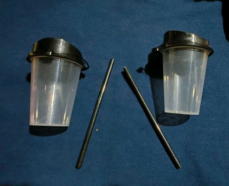 Plastic Sipper Cups With Straws