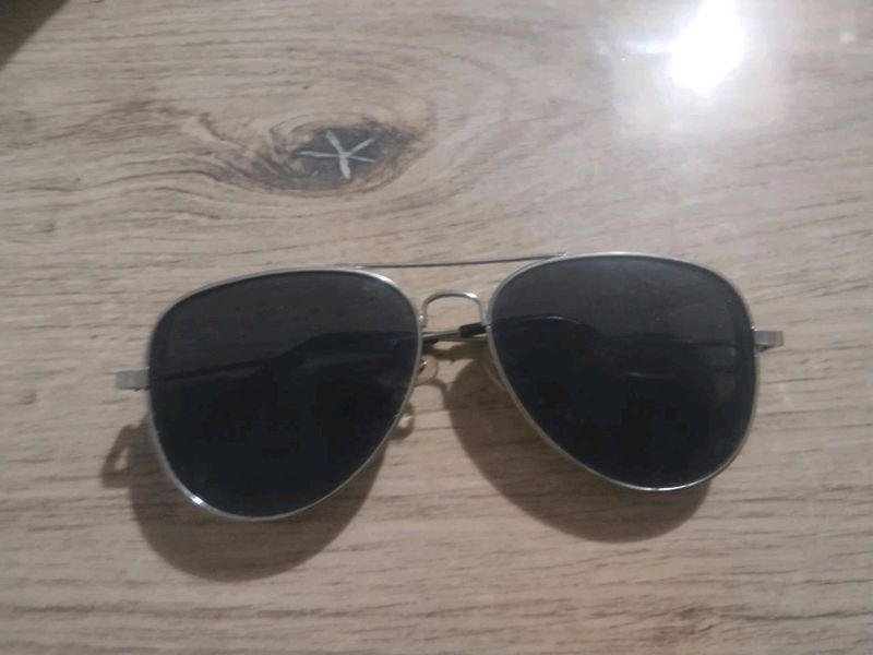 Sun Glass Black Colour