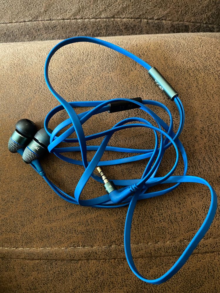 Boat Earphones