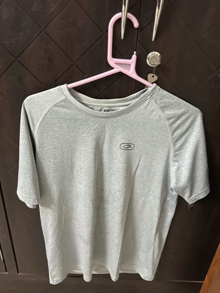 Gym/casual Tshirt