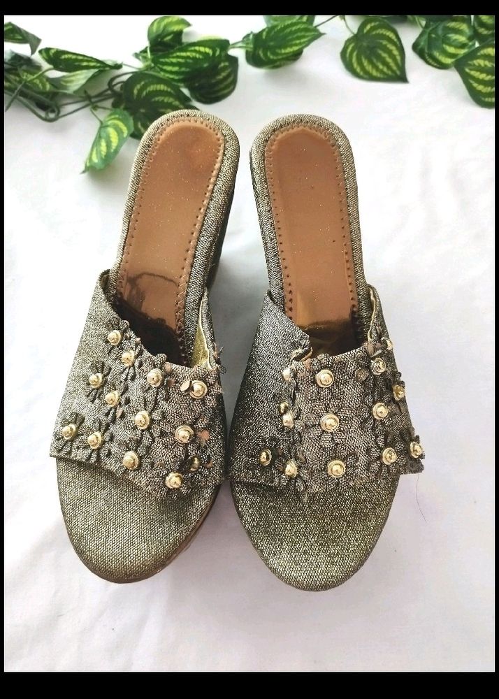 Golden Shimmer Wedges (Women)