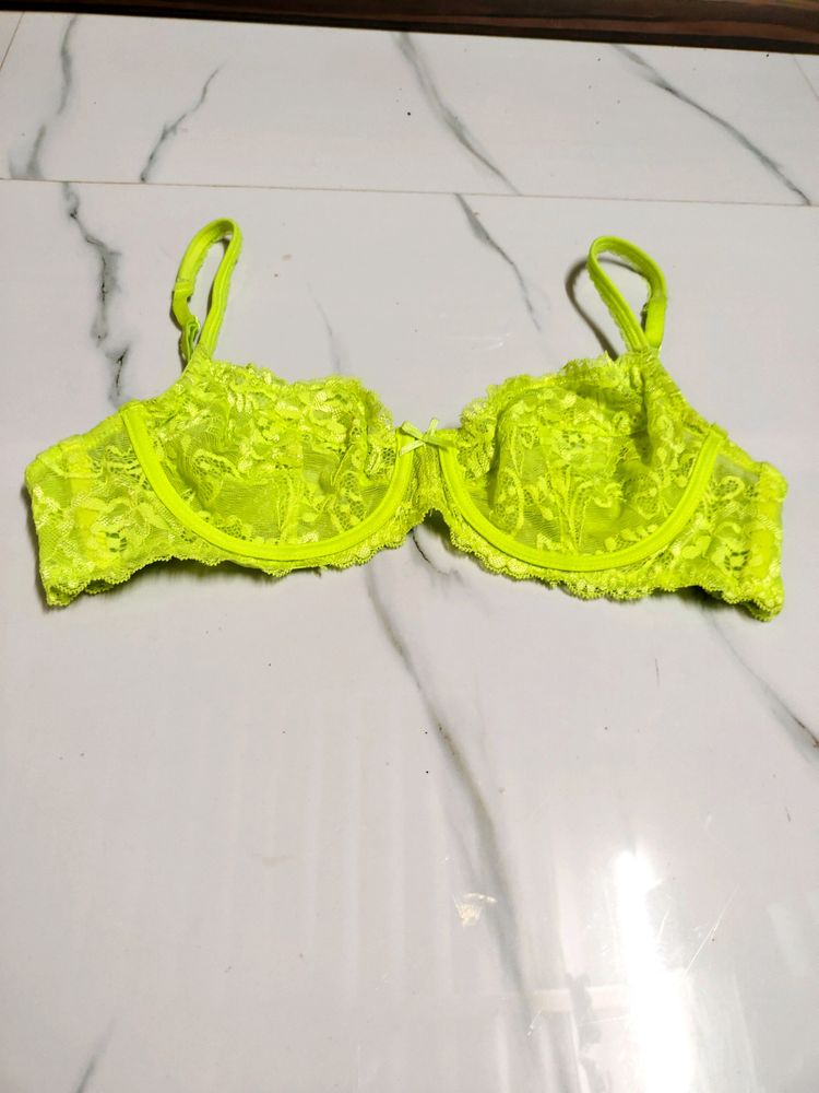 Prettysecrets Neon Green Bra