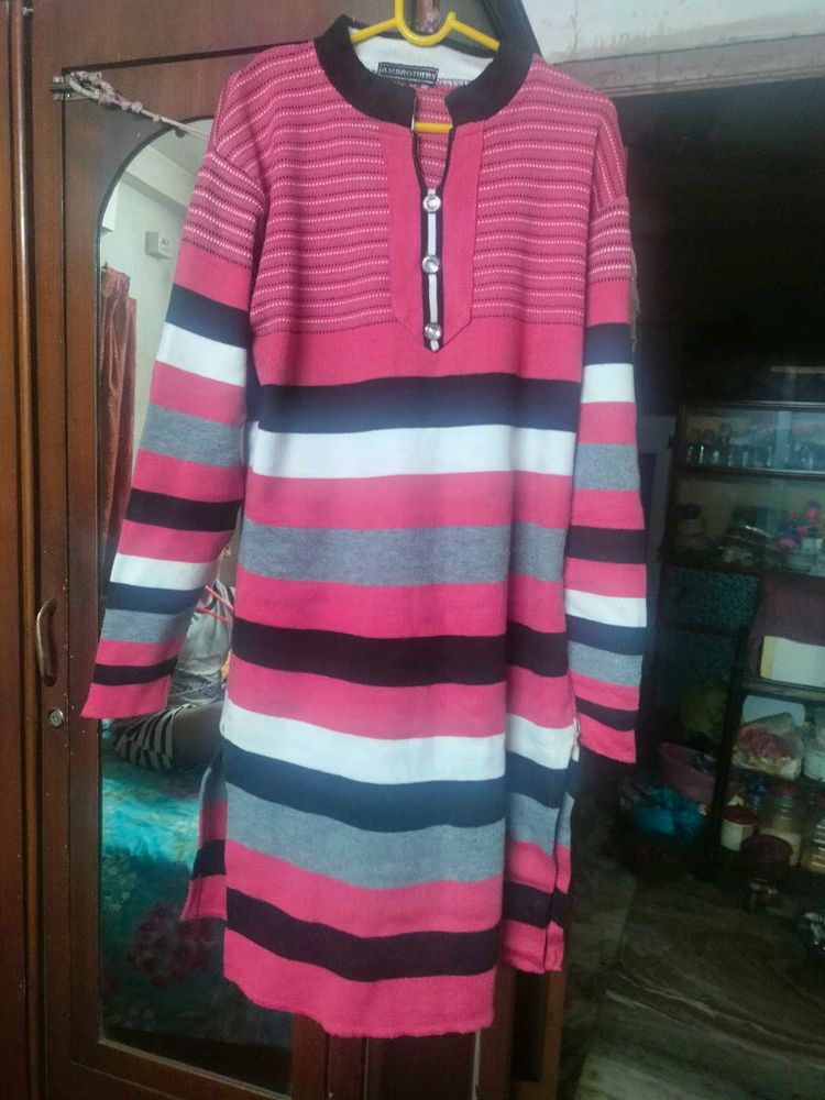 Multicolour Woolen Kurti.