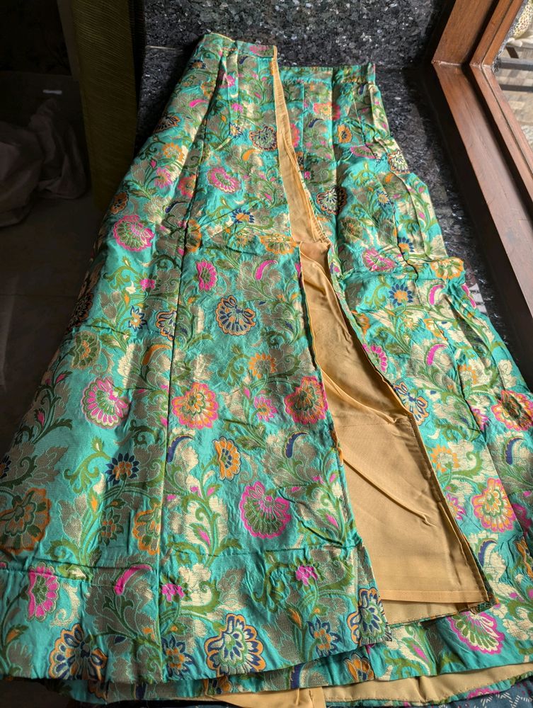 Semi Stitched Banarsi Skirt