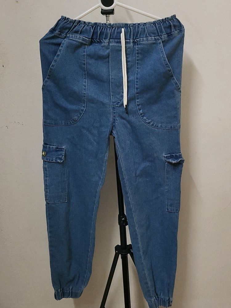 A Jogger Jeans