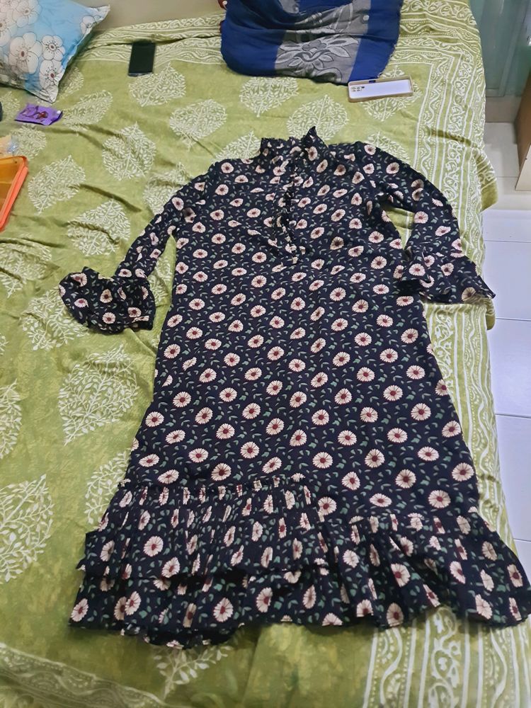 Women Black Flower Dress