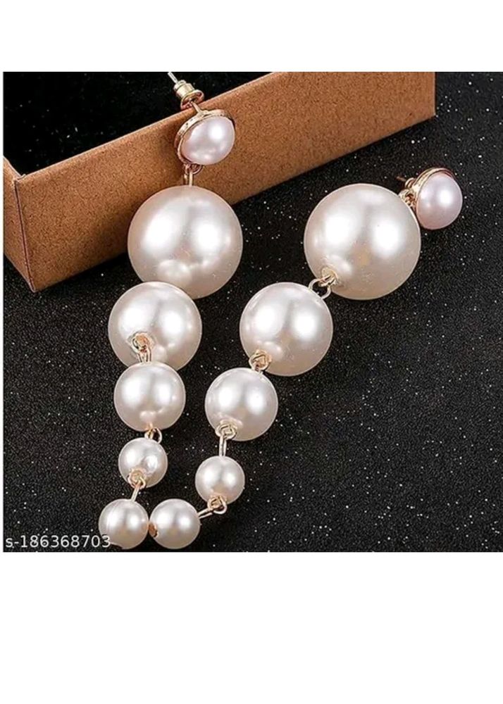 VIRAL PEARL EARINGS BEST QUALITY