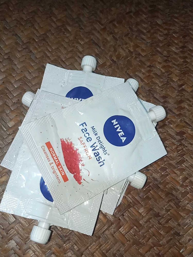 Nivea Face Wash New#80/-